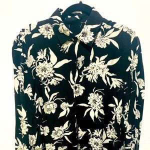 Black flowers button up
